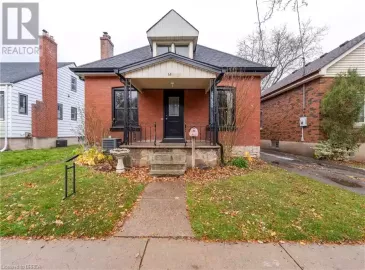 68 STRATHCONA Avenue, Brantford, Ontario N3S1T8, 2 Bedrooms Bedrooms, ,1 BathroomBathrooms,Single Family,For Sale,STRATHCONA,40510466