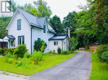 58 Tiffin Street, Barrie, ON L4N2M9, 2 Bedrooms Bedrooms, ,1 BathroomBathrooms,Single Family,For Sale,Tiffin,S7282156