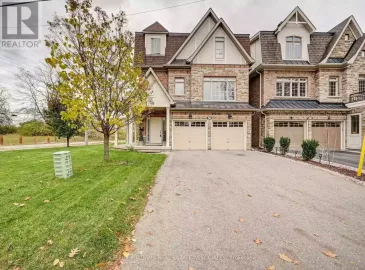 28 Harborn Road, Mississauga, Ontario L5B1A4, 5 Bedrooms Bedrooms, ,5 BathroomsBathrooms,Single Family,For Lease,Harborn,W7283586