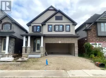 63 COUNTRY CLUB ESTATES Drive, Elmira, ON N3B1N3, 4 Bedrooms Bedrooms, ,3 BathroomsBathrooms,Single Family,For Sale,COUNTRY CLUB ESTATES,40474171