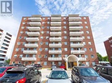 851 Queenston Road, Hamilton, Ontario L8G1B4, 2 Bedrooms Bedrooms, ,1 BathroomBathrooms,Single Family,For Sale,Queenston,X7012918