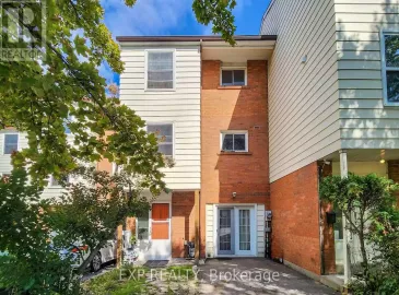 285 Lorne, Newmarket, Ontario L3Y4K6, 5 Bedrooms Bedrooms, ,2 BathroomsBathrooms,Single Family,For Sale,Lorne,N7045194