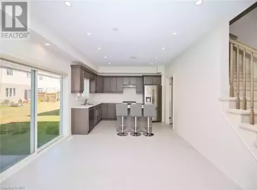 14 OVERHOLT Drive, Thorold, Ontario L0S1K0, 4 Bedrooms Bedrooms, ,3 BathroomsBathrooms,Single Family,For Lease,OVERHOLT,40500928 14 OVERHOLT Drive, Thorold, Ontario L0S1K0, 4 Bedrooms Bedrooms, ,3 BathroomsBathrooms,Single Family,For Lease,OVERHOLT,40500928