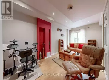 34 Rumi Crescent, Toronto, Ontario M4A2X6, 4 Bedrooms Bedrooms, ,3 BathroomsBathrooms,Single Family,For Sale,Rumi,C7284614 34 Rumi Crescent, Toronto, Ontario M4A2X6, 4 Bedrooms Bedrooms, ,3 BathroomsBathrooms,Single Family,For Sale,Rumi,C7284614