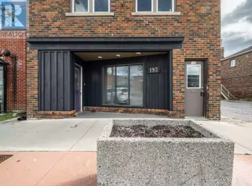 195 Main Street, Norfolk, ON N4B2M3, 4 Bedrooms Bedrooms, ,4 BathroomsBathrooms,Single Family,For Sale,Main,X7285538