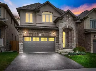 Smithville, Ontario L0R2A0, 4 Bedrooms Bedrooms, ,3 BathroomsBathrooms,Single Family,For Sale,H4179369