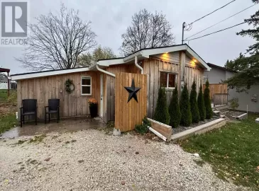 15 St Clair Street, Collingwood, ON L9Y5N5, 3 Bedrooms Bedrooms, ,1 BathroomBathrooms,Single Family,For Sale,St Clair,S7286600