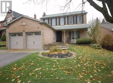 16 Tamarac Trail, Aurora, ON L4G5R5, 4 Bedrooms Bedrooms, ,4 BathroomsBathrooms,Single Family,For Sale,Tamarac,N7287078