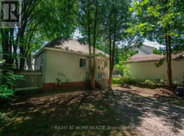 24 Sunset Boulevard, North Bay, Ontario P1A1R3, 2 Bedrooms Bedrooms, ,1 BathroomBathrooms,Single Family,For Sale,Sunset,X6775222 24 Sunset Boulevard, North Bay, Ontario P1A1R3, 2 Bedrooms Bedrooms, ,1 BathroomBathrooms,Single Family,For Sale,Sunset,X6775222