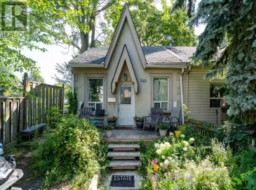 243 Munro Street, Toronto, ON M4M2C1, 3 Bedrooms Bedrooms, ,1 BathroomBathrooms,Single Family,For Sale,Munro,E6776002 243 Munro Street, Toronto, ON M4M2C1, 3 Bedrooms Bedrooms, ,1 BathroomBathrooms,Single Family,For Sale,Munro,E6776002