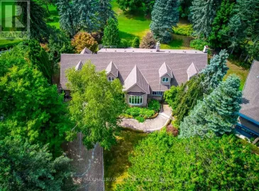 24 Fairway Heights Crescent, Markham, ON L3T1K2, 6 Bedrooms Bedrooms, ,7 BathroomsBathrooms,Single Family,For Sale,Fairway Heights,N6799878 24 Fairway Heights Crescent, Markham, ON L3T1K2, 6 Bedrooms Bedrooms, ,7 BathroomsBathrooms,Single Family,For Sale,Fairway Heights,N6799878