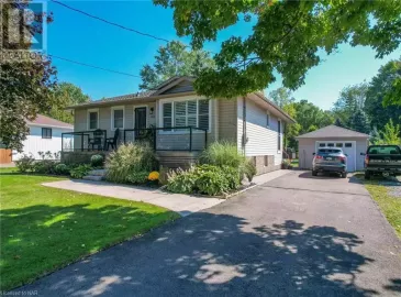 1023 CHURCH Street, Fenwick, ON L0S1C0, 3 Bedrooms Bedrooms, ,2 BathroomsBathrooms,Single Family,For Sale,CHURCH,40474413 1023 CHURCH Street, Fenwick, ON L0S1C0, 3 Bedrooms Bedrooms, ,2 BathroomsBathrooms,Single Family,For Sale,CHURCH,40474413