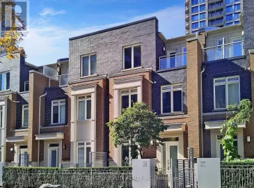 370 Square One Drive, Mississauga, Ontario L5B0E6, 3 Bedrooms Bedrooms, ,3 BathroomsBathrooms,Single Family,For Sale,Square One,W7008022