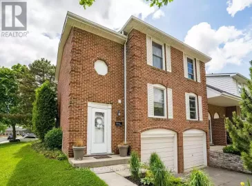 85 Albright Road, Hamilton, ON L8K6H1, 3 Bedrooms Bedrooms, ,2 BathroomsBathrooms,Single Family,For Sale,Albright,X7009678