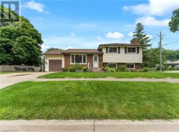 4 Treeview Place, St. Catharines, ON L2T1T6, 4 Bedrooms Bedrooms, ,3 BathroomsBathrooms,Single Family,For Sale,Treeview,X7010316