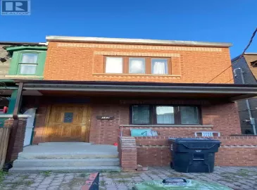143 Markham Street, Toronto, ON M6J2G4, 3 Bedrooms Bedrooms, ,3 BathroomsBathrooms,Single Family,For Lease,Markham,C7015932 143 Markham Street, Toronto, ON M6J2G4, 3 Bedrooms Bedrooms, ,3 BathroomsBathrooms,Single Family,For Lease,Markham,C7015932