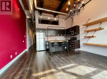 43 Hanna, Toronto, Ontario M6K1X1, 2 Bedrooms Bedrooms, ,1 BathroomBathrooms,Single Family,For Lease,Hanna,C7043138 43 Hanna, Toronto, Ontario M6K1X1, 2 Bedrooms Bedrooms, ,1 BathroomBathrooms,Single Family,For Lease,Hanna,C7043138