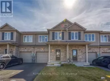 35 Sycamore Street, Welland, ON L3C0H8, 3 Bedrooms Bedrooms, ,3 BathroomsBathrooms,Single Family,For Sale,Sycamore,X7043150 35 Sycamore Street, Welland, ON L3C0H8, 3 Bedrooms Bedrooms, ,3 BathroomsBathrooms,Single Family,For Sale,Sycamore,X7043150