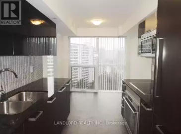 5162 Yonge Street, Toronto, Ontario M2N0E9, 3 Bedrooms Bedrooms, ,2 BathroomsBathrooms,Single Family,For Lease,Yonge,C7043792