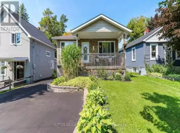 98 Bond Street, Orillia, ON L3V1J8, 4 Bedrooms Bedrooms, ,2 BathroomsBathrooms,Single Family,For Sale,Bond,S7043682