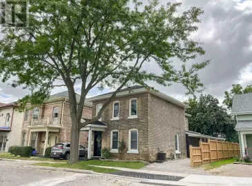 1 Sarah Street, Brantford, Ontario N3S2Z5, 4 Bedrooms Bedrooms, ,2 BathroomsBathrooms,Single Family,For Sale,Sarah,X7043480