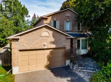 692 Avery Court, Oshawa, Ontario L1K1S8, 3 Bedrooms Bedrooms, ,4 BathroomsBathrooms,Single Family,For Sale,Avery,E7044574