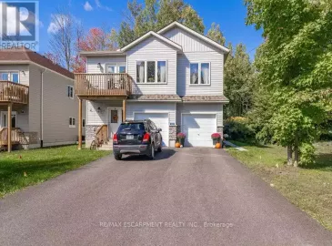640 Wagner Street, Gravenhurst, Ontario P1P1E1, 5 Bedrooms Bedrooms, ,3 BathroomsBathrooms,Single Family,For Sale,Wagner,X7044548 640 Wagner Street, Gravenhurst, Ontario P1P1E1, 5 Bedrooms Bedrooms, ,3 BathroomsBathrooms,Single Family,For Sale,Wagner,X7044548