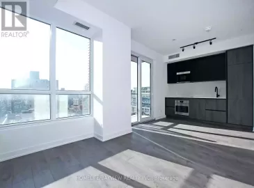 108 Peter Street, Toronto, Ontario M5V2G7, 2 Bedrooms Bedrooms, ,2 BathroomsBathrooms,Single Family,For Lease,Peter,C7202216