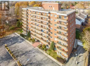 414 Blake Street, Barrie, ON L4M5J7, 2 Bedrooms Bedrooms, ,1 BathroomBathrooms,Single Family,For Sale,Blake,S7276578