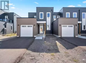 67 West Street, Kawartha Lakes, Ontario K9V1C4, 3 Bedrooms Bedrooms, ,2 BathroomsBathrooms,Single Family,For Sale,West,X7282850 67 West Street, Kawartha Lakes, Ontario K9V1C4, 3 Bedrooms Bedrooms, ,2 BathroomsBathrooms,Single Family,For Sale,West,X7282850