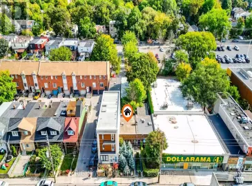 303 Coxwell, Toronto, ON M4L3B5, 2 Bedrooms Bedrooms, ,1 BathroomBathrooms,Single Family,For Sale,Coxwell,E7284436
