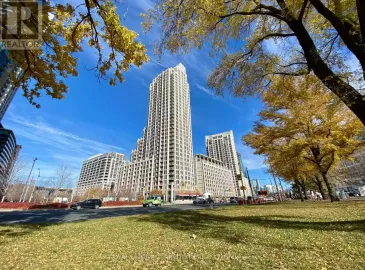 628 Fleet Street, Toronto, ON M5V1A8, 3 Bedrooms Bedrooms, ,2 BathroomsBathrooms,Single Family,For Lease,Fleet,C7284690