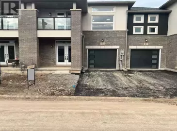 93 RENFREW Trail, Welland, ON L3C0K2, 3 Bedrooms Bedrooms, ,3 BathroomsBathrooms,Single Family,For Lease,RENFREW,40510981 93 RENFREW Trail, Welland, ON L3C0K2, 3 Bedrooms Bedrooms, ,3 BathroomsBathrooms,Single Family,For Lease,RENFREW,40510981