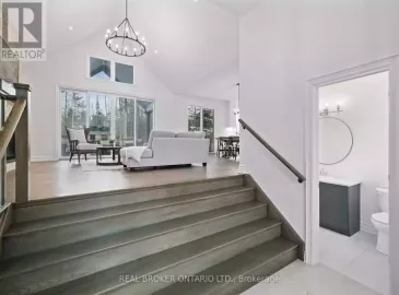 2085 Birkshire Woods Lane, Severn, Ontario L3V0E8, 3 Bedrooms Bedrooms, ,3 BathroomsBathrooms,Single Family,For Sale,Birkshire Woods,S7286100