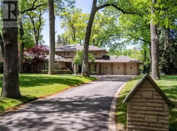 28 North Drive, Toronto, ON M9A4P9, 5 Bedrooms Bedrooms, ,6 BathroomsBathrooms,Single Family,For Lease,North,W7286202