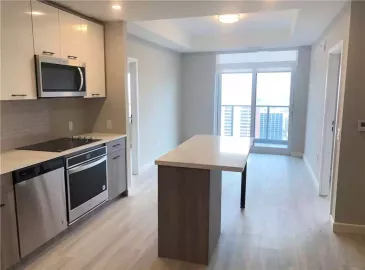 Hamilton, ON L8P0C4, 2 Bedrooms Bedrooms, ,1 BathroomBathrooms,Single Family,For Lease,H4179643