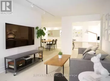 12 Sudbury Street, Toronto, Ontario M6J3W7, 3 Bedrooms Bedrooms, ,2 BathroomsBathrooms,Single Family,For Sale,Sudbury,C7286682