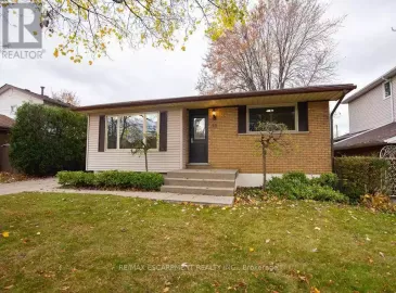 10 Sarasota, Hamilton, Ontario L9C3X2, 4 Bedrooms Bedrooms, ,2 BathroomsBathrooms,Single Family,For Sale,Sarasota,X7286764