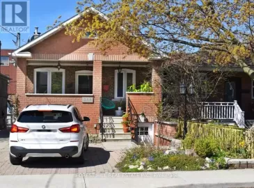 362 Northcliffe Boulevard, Toronto, Ontario M6E3L1, 2 Bedrooms Bedrooms, ,1 BathroomBathrooms,Single Family,For Lease,Northcliffe,C7287534 362 Northcliffe Boulevard, Toronto, Ontario M6E3L1, 2 Bedrooms Bedrooms, ,1 BathroomBathrooms,Single Family,For Lease,Northcliffe,C7287534