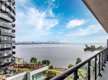 39 Annie Craig Drive, Toronto, ON M8V0H1, 2 Bedrooms Bedrooms, ,1 BathroomBathrooms,Single Family,For Lease,Annie Craig,W7288746