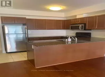 281 Woodbridge, Vaughan, ON L4L0C6, 2 Bedrooms Bedrooms, ,2 BathroomsBathrooms,Single Family,For Lease,Woodbridge,N7288816