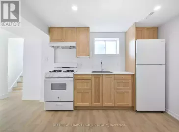 89 Strathmore Boulevard, Toronto, Ontario M4J1P3, 2 Bedrooms Bedrooms, ,1 BathroomBathrooms,Single Family,For Lease,Strathmore,E7289760 89 Strathmore Boulevard, Toronto, Ontario M4J1P3, 2 Bedrooms Bedrooms, ,1 BathroomBathrooms,Single Family,For Lease,Strathmore,E7289760