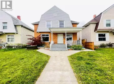 715 Aylmer, Windsor, ON N9A1V2, 4 Bedrooms Bedrooms, ,1 BathroomBathrooms,Single Family,For Lease,Aylmer,X7290984 715 Aylmer, Windsor, ON N9A1V2, 4 Bedrooms Bedrooms, ,1 BathroomBathrooms,Single Family,For Lease,Aylmer,X7290984