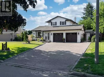 5 Lower Canada Drive, Niagara-on-the-Lake, Ontario L0S1J0, 2 Bedrooms Bedrooms, ,3 BathroomsBathrooms,Single Family,For Sale,Lower Canada,X6781050