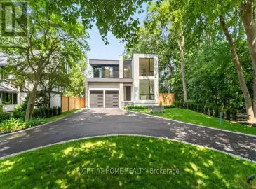 301 Lakeshore Road, Oakville, Ontario L6K1G2, 5 Bedrooms Bedrooms, ,6 BathroomsBathrooms,Single Family,For Sale,Lakeshore,W6803752