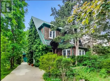 85 Union Boulevard, Kitchener, ON N2G2K3, 5 Bedrooms Bedrooms, ,2 BathroomsBathrooms,Single Family,For Sale,Union,X6806682