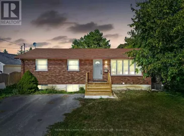 10 Croft Street, Port Hope, Ontario L1A1Y8, 5 Bedrooms Bedrooms, ,2 BathroomsBathrooms,Single Family,For Sale,Croft,X7015200 10 Croft Street, Port Hope, Ontario L1A1Y8, 5 Bedrooms Bedrooms, ,2 BathroomsBathrooms,Single Family,For Sale,Croft,X7015200