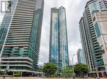 16 Harbour Street, Toronto, ON M5J2Z6, 2 Bedrooms Bedrooms, ,2 BathroomsBathrooms,Single Family,For Lease,Harbour,C7017388