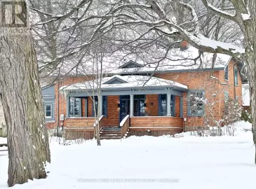15 Norman Street, Stratford, Ontario N5A5R6, 4 Bedrooms Bedrooms, ,2 BathroomsBathrooms,Single Family,For Sale,Norman,X7016848