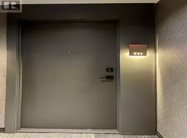 435 Richmond Street, Toronto, Ontario M5V0N1, 2 Bedrooms Bedrooms, ,2 BathroomsBathrooms,Single Family,For Lease,Richmond,C7017962